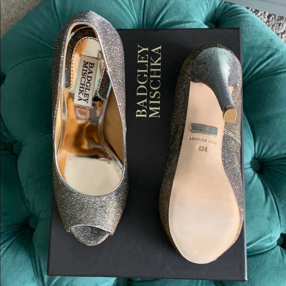 Badgley Mischka Humbie IV Peekaboo Toe Heels